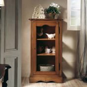 Невысокая витрина для столовой от Vaccari