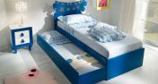 Односпальная кровать с выдвижным ящиком итальянской фабрики MAV