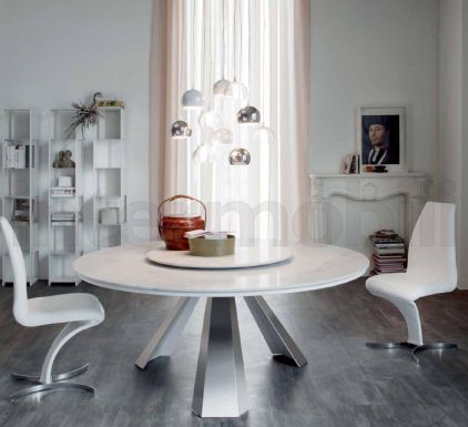 Округлый стол с двойной столешницей