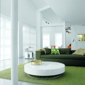 Овальный кофейный столик для гостиной.