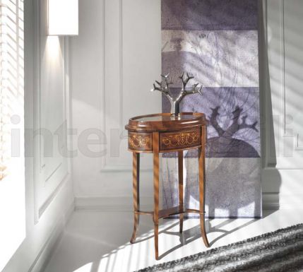 Овальный столик на высоких ножках от BBELLE