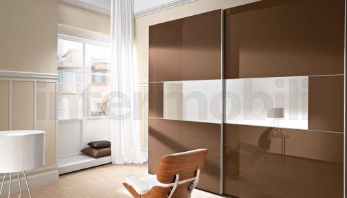 Платяной шкаф с утолщенными створками от Mercantini