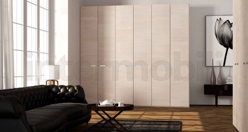 Платяной шкаф Mercantini с шестью узкими створками