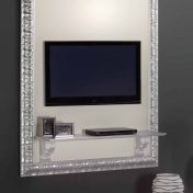 Полка под телевизор для миниатюрной гостиной