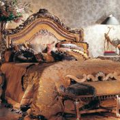 Помпезный набор мебели для спальной комнаты Jumbo.