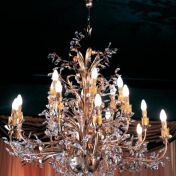 Потолочная люстра для гостиных комнат.