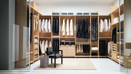 Просторная гардеробная Mercantini