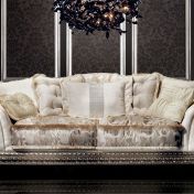 Пышный диван и шикарное кресло ANASTASIA