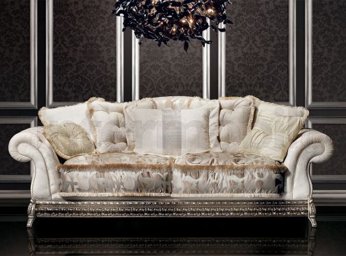 Пышный диван и шикарное кресло ANASTASIA