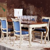 Раздвижной стол Hortense и мягкие стулья Miluna