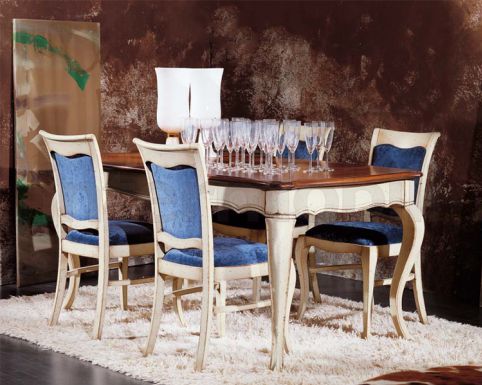 Раздвижной стол Hortense и мягкие стулья Miluna