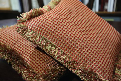 Квадратная подушка