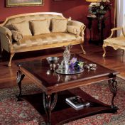 Роскошная композиция для гостиной из мягкой мебели и столиков