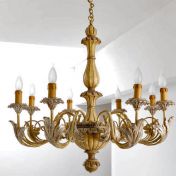 Роскошная люстра с восьмью свечами
