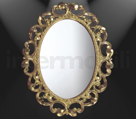 Роскошное зеркало в овальной раме