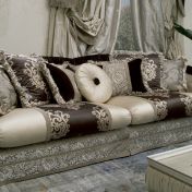 Роскошный диван Carlos из коллекции Aurea