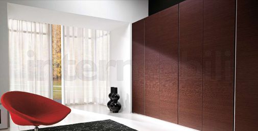 Шестистворчатый шкаф от Mercantini в темном дубе