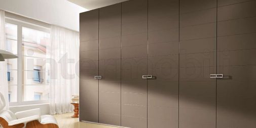 Шестистворчатый шкаф от Mercantini