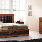 Спальный гарнитур в традиционном стиле из коллекции Verona