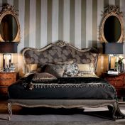 Спальный гарнитур от Medea.