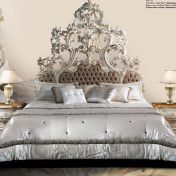 Спальный гарнитур кофейного оттенка от Bazzi.