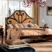 Спальный набор из коллекции Venezia