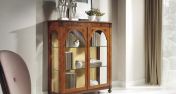 Стеклянная витрина для гостиной от Bbelle
