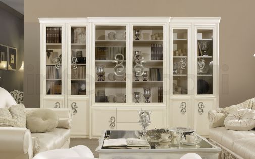 Витрина в гостиную