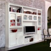 Стенка в классическом стиле из коллекции Glamour