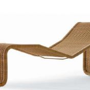 Стильный шезлонг от итальянского производителя Bonacina Pierantonio