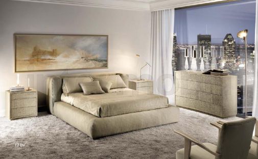 Стильный спальный гарнитур из каталога Bellavita.