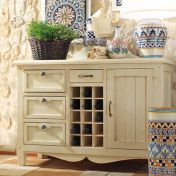 Стол для нарезки продуктов в деревенском стиле