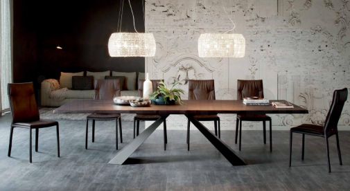 Стол прямоугольной формы