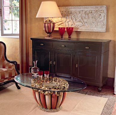 Столик на массивном основании из керамики от Tonin Casa