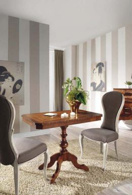 Столик со стульями для гостиной комнаты