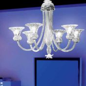 Люстра из белого стекла