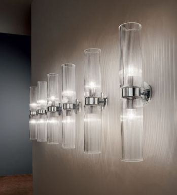 Настенный светильник двусторонний