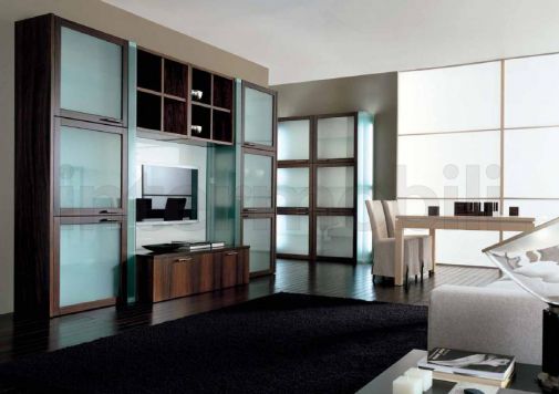 Темная стенка с матовыми стеклами