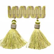 Бахрома с шариками и кисточками