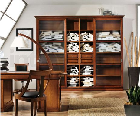 Традиционный набор для кабинета из коллекции Verona