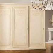 Трехстворчатый шкаф-купе GIOTTO