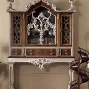 Витрина из коллекции Regency