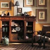 Витрина из коллекции Amboise фабрики Grande Arredo