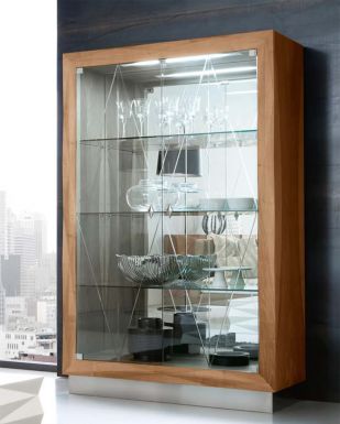 Витрина с подсветкой коллекции DIAMANTE