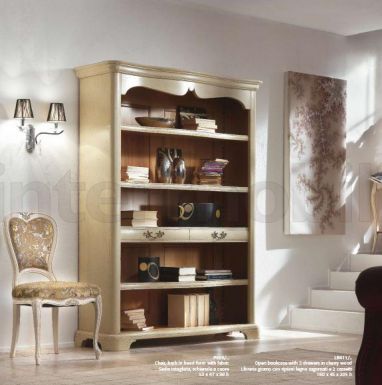 Витрина в золотом цвете