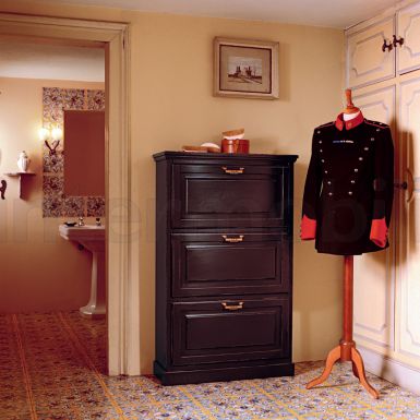 Вместительная обувница от итальянской фабрики Tonin Casa