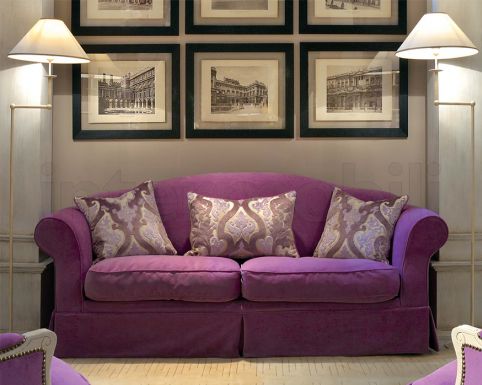 Яркий мягкий диван Olivia