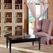 Журнальный стол для гостиной из коллекции Decor